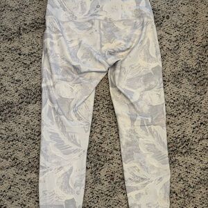 Lululemon leggings, good condition